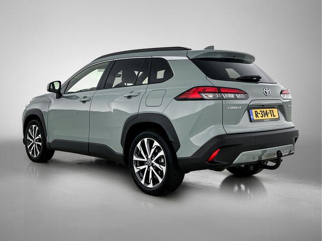 Toyota COROLLA Cross 2.0 High Power Hybrid First Edition | Automaat | Luxe uitvoering | Trekhaak |