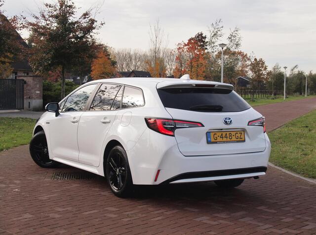 Toyota COROLLA Touring Sports 1.8 Hybrid | Camera | Apple Carplay | Cruise Control | Navi |
