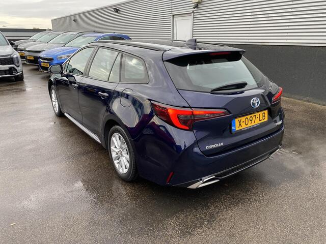 Toyota COROLLA Touring Sports Hybrid 140 Active Navigatie Apple CarPlay/Android Auto, achteruitrij camera, keyless, adaptieve cruise control,