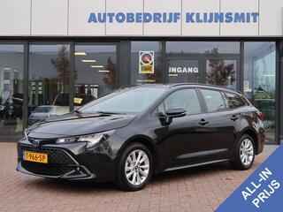 toyota-corolla-touring-sports-hybri