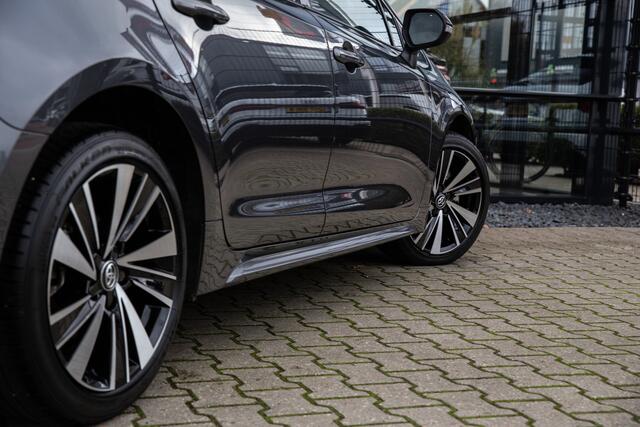 Toyota COROLLA Touring Sports 1.8 Hybrid First Edition , Adap. cruise, Carplay,