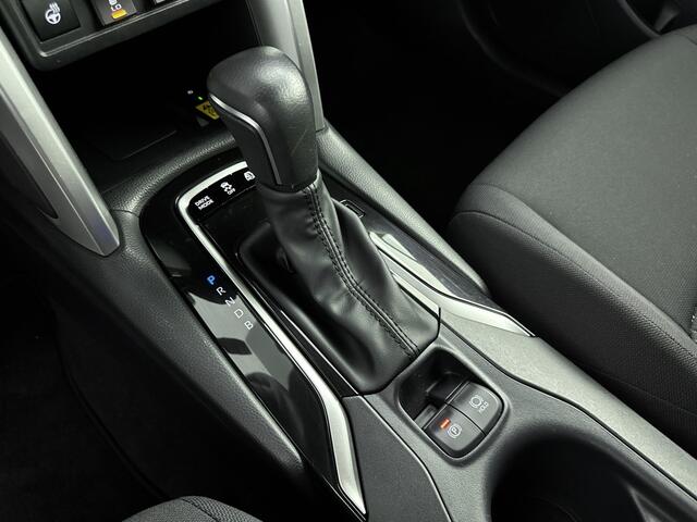 Toyota COROLLA Cross Hybrid 140 Style Limited | Stoelverwarming | Stuurwielverwarming | Parkeercamera | Apple Carplay -/ Android Auto |