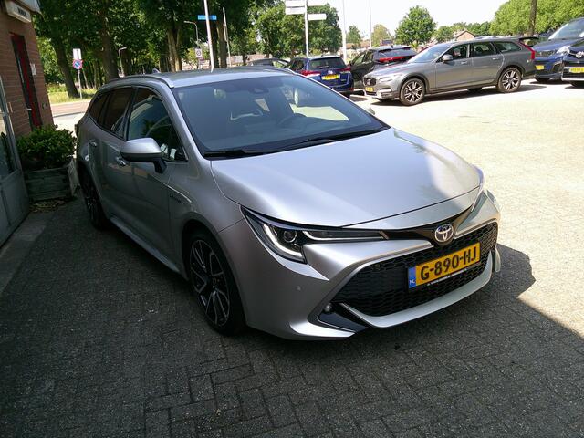 Toyota COROLLA Touring Sports 2.0 Hybrid Executive JBL