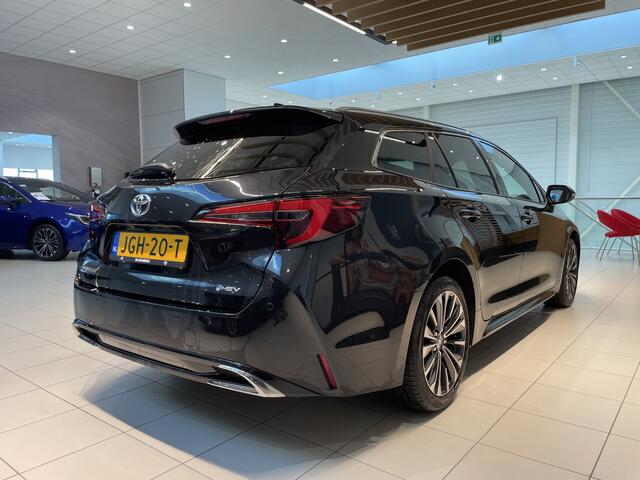 Toyota COROLLA Touring Sports Hybrid 200 Dynamic | Demo | fabrieksnavi | Apple Carplay Android Auto | Stoelverwarming |
