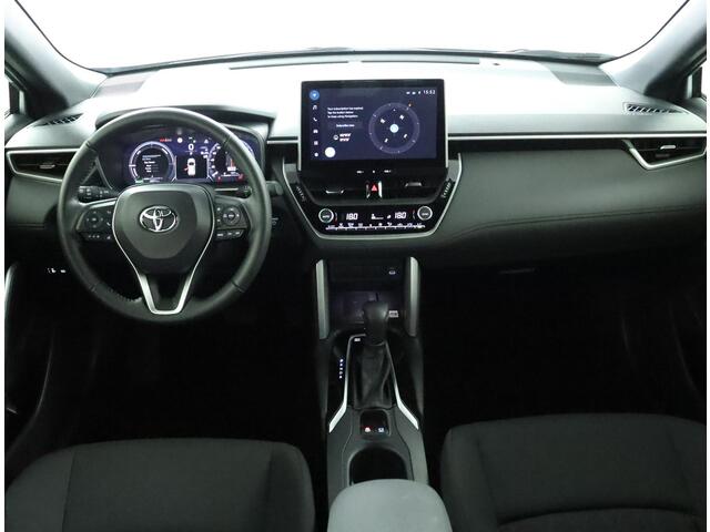 Toyota COROLLA Cross Hybrid 140 Style | Parkeer sensoren voor + achter | Electrische achterklep |
