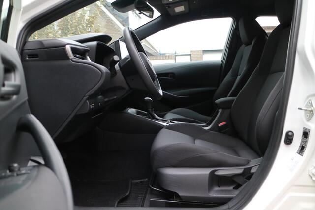 Toyota COROLLA Touring Sports Hybrid 140 Active | Als nieuw! |