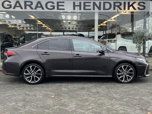 Toyota COROLLA 1.8 Hybrid Executive | Adaptive CC | Trekhaak Afneembaar | Leder | Occasion