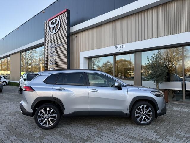 Toyota COROLLA Hybrid 140 Style | Stoel/stuurverw. | Elektr Achterklep | BlindS