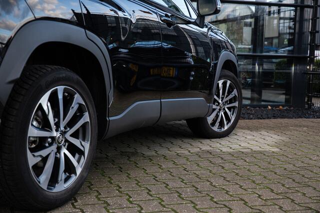 Toyota COROLLA Cross Hybrid 140 Style , Adap. cruise, Keyless entry,