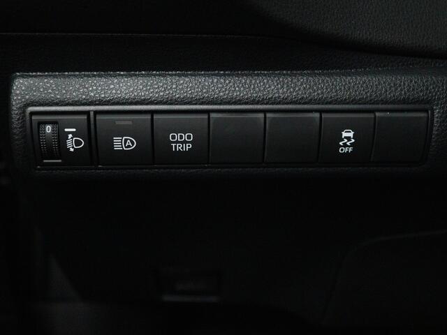 Toyota COROLLA Touring Sports Hybrid 140 Dynamic | All-season banden |