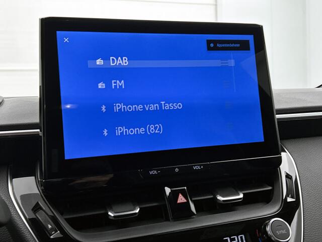 Toyota COROLLA Touring Sports Hybrid 140 Dynamic | Draadloze Telefoonlader | Stoelverwarming | Climate Control | Parkeersensoren |