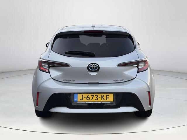 Toyota COROLLA 1.8 Hybrid Business Intro