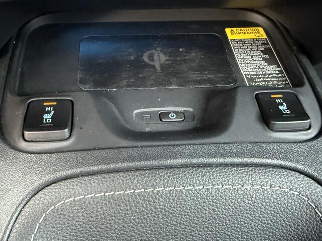 Toyota COROLLA 1.8 Hybrid Dynamic | camera | keyless | metallic lak