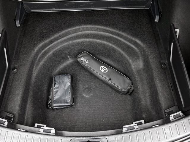 Toyota COROLLA Touring Sports Hybrid 140 Dynamic | CarPlay/Android Auto | Camera | LM Velgen |