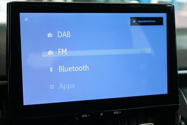 Toyota COROLLA Hybrid 140 Dynamic, Parkeersensoren , Stuur en stoelverwarming