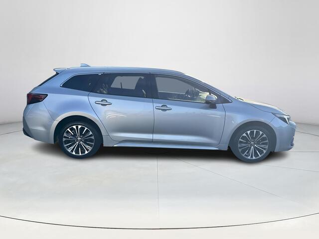 Toyota COROLLA Touring Sports Hybrid 140 Dynamic **STOELVERWARMING/ PARKEERSENSOREN/ KEYLESS/ ADAPTIEF CRUISE CONTROL/ GARANTIE**
