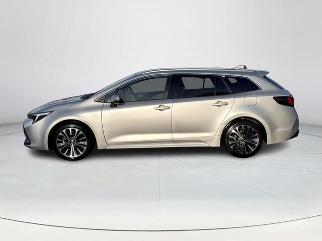 Toyota COROLLA Touring Sports Hybrid 140 Dynamic **STOELVERWARMING/ PARKEERSENSOREN/ KEYLESS/ ADAPTIEF CRUISE CONTROL/ GARANTIE**