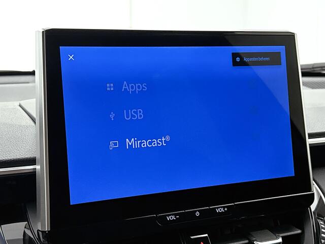 Toyota COROLLA Cross Hybrid 140 Style | Draadloze Telefoonlader | Elektrische Achterklep | Parkeersensoren V+A |