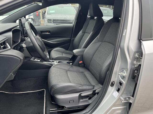 Toyota COROLLA Touring Sports Hybrid 140 Dynamic | All-in prijs | Apple/Android | Camera | Navigatie |