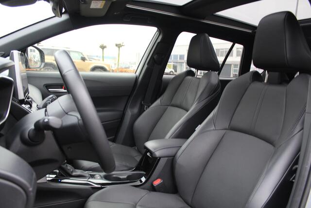 Toyota COROLLA Cross Hybrid 200 Executive Limited | Rijklaar | Pano | Navi | Apple/Android | JBL | Dodehoekdetectie | Stoel/Stuur-verwarming