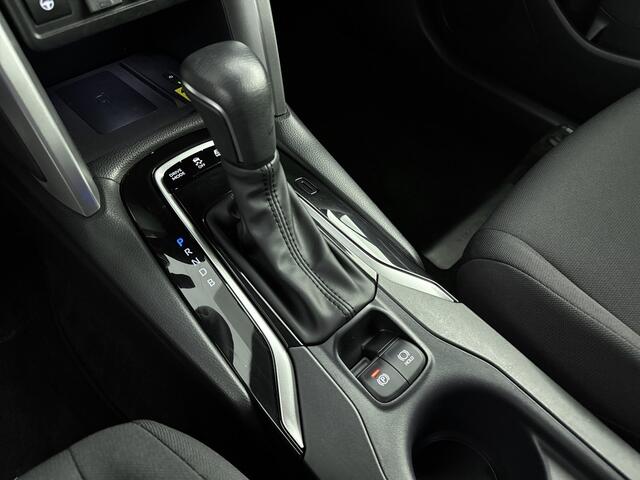 Toyota COROLLA Cross Hybrid 140 Style Bi-Tone Limited | Stoelverwarming | Stuurwielverwarming | Elek. Kofferbakklep | Parkeersensoren V+A |