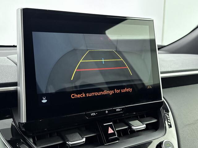 Toyota COROLLA Cross Hybrid 140 Style Bi-Tone Limited | Parkeersensoren V+A | Apple Carplay -/ Android Auto | Parkeercamera | Stoelverwarming |