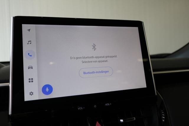 Toyota COROLLA Cross Hybrid 140 Dynamic Limited, Blind Spot, Sensoren, Stoel & Stuur verwarming!