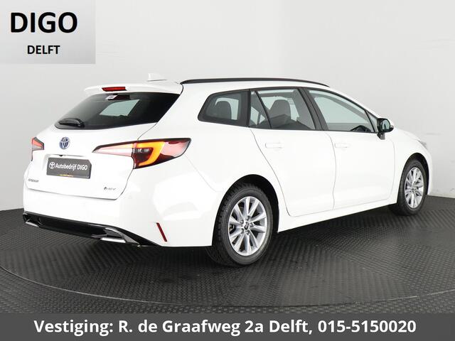 Toyota COROLLA Touring Sports Hybrid 140 Business | Stuur-/Stoelverwarming | Parkeersensoren | Apple Carplay & AndriodAUTO | Navigatie