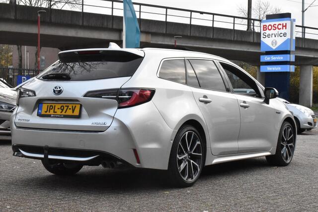 Toyota COROLLA Touring Sports 2.0 Hybrid Executive Schuifdak | JBL | Trekhaak | Navigatie | 12 mnd BOVAG garantie | Whatsapp 06-53188999