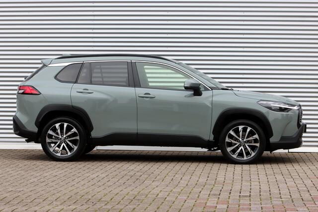 Toyota COROLLA Cross Hybrid 140 Style Urban Khaki