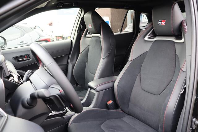 Toyota COROLLA Cross Hybrid 180 GR Sport, Apple Carplay, Android auto, Pano dak, JBL Audio, BSM, Elek Achterklep.