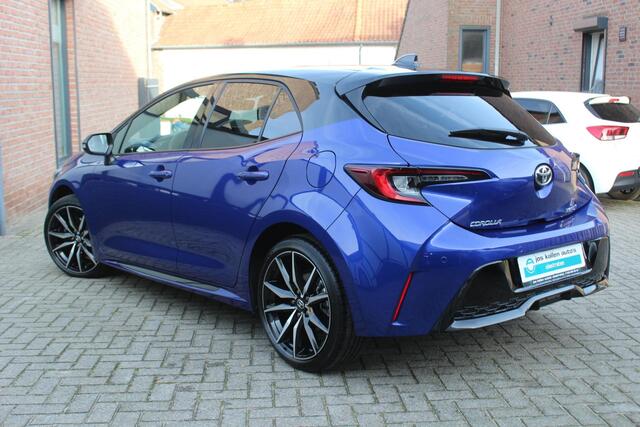 Toyota COROLLA Hybrid 140 GR Sport Bi Tone Navigatie, BSM, Apple Carplay / Android Auto, NIEUW!!!