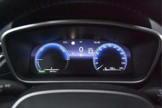 Toyota COROLLA Cross Hybrid 140 Style