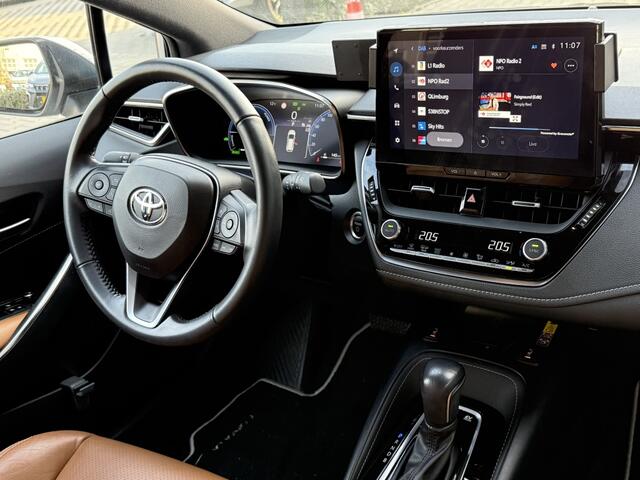 Toyota COROLLA Hybrid 140 Dynamic | Lederen Bekleding | Parkeersensoren V+A