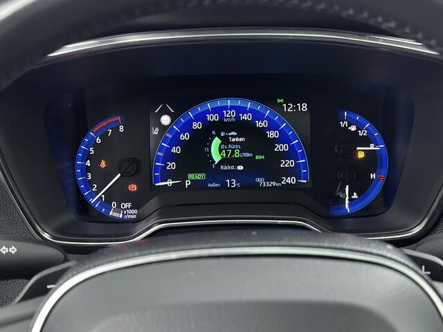 Toyota COROLLA Touring Sports 2.0 Hybrid Executive JBL Pano | JBL-Audio | Glazen Panoramadak |