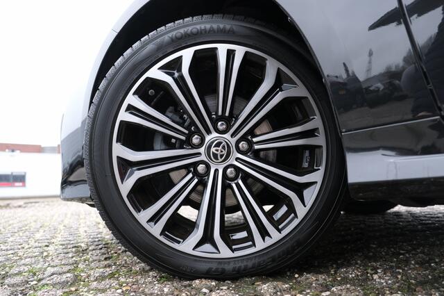 Toyota COROLLA 1.8 Hybrid 122PK Dynamic Automaat | Apple CarPlay & Android Auto