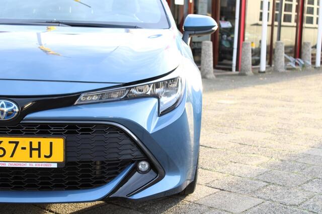 Toyota COROLLA Touring Sports 1.8 Hybrid Business Plus