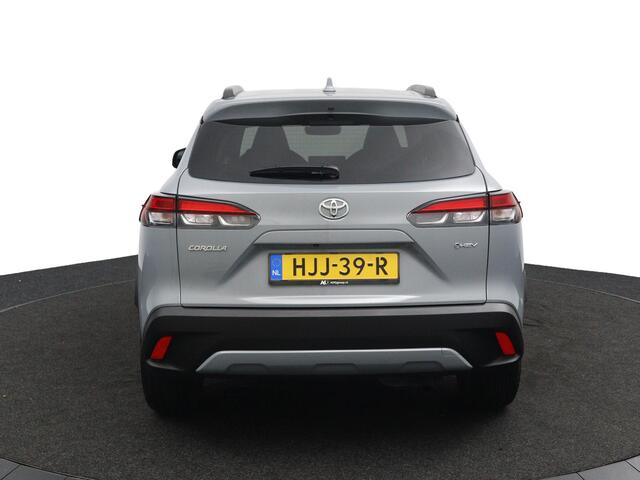 Toyota COROLLA Cross Hybrid 140 Dynamic | Grootscherm Navigatie | Keyless Entry | 10 Jaar Garantie |