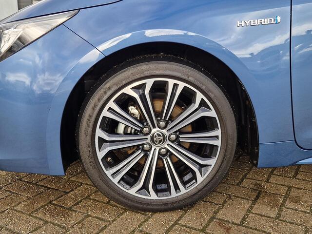 Toyota COROLLA 1.8 Hybrid Dynamic | Rijklaar | Navigatie | Climate Control | Camera Achter | Cruise Control Adaptief