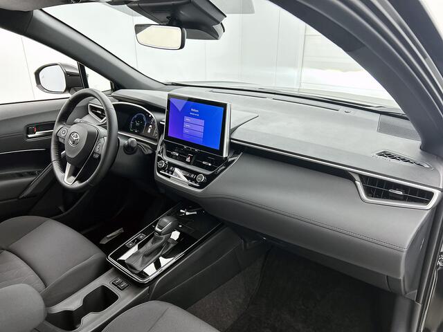 Toyota COROLLA Cross Hybrid 140 Dynamic | Parkeersensor voor en achter |