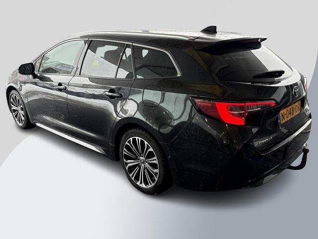 Toyota COROLLA Touring Sports 1.8 Hybrid Executive | Trekhaak | Stoelverwarming | Head-up Display | Camera | Full LED |