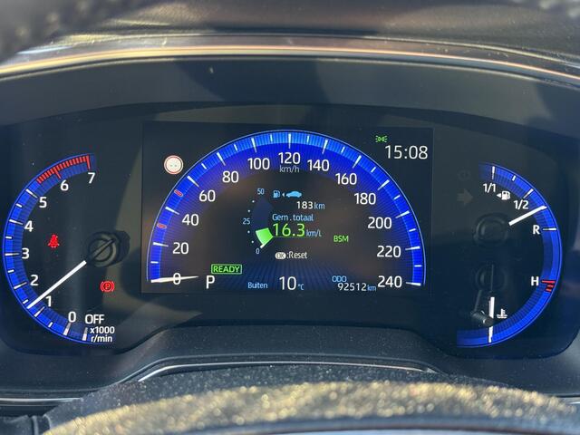 Toyota COROLLA Touring Sports 1.8 Hybrid Business Plus stoel-stuurverwarming | trekhaak | PDC rondom