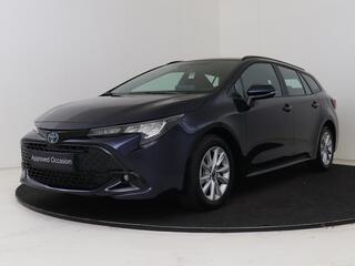 toyota-corolla-touring-sports-hybri