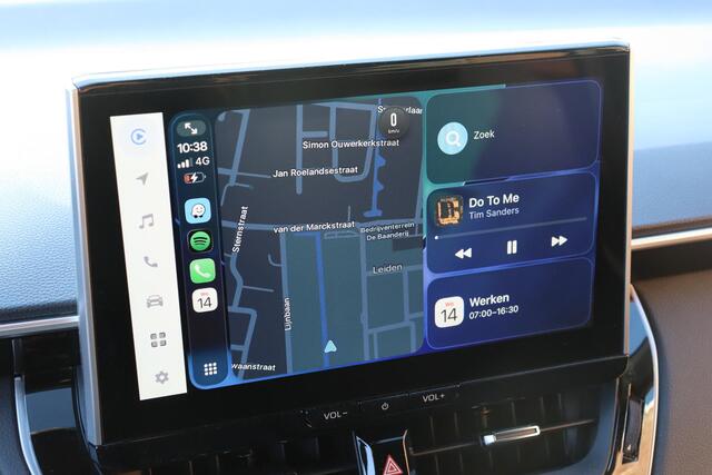 Toyota COROLLA Cross Hybrid 140 Dynamic | Stoel & Stuurverwarming | Dodehoekdetectie | Adaptief Cruise & Climate Control | Parkeersensoren Voor & Achter | Nieuw en direct beschikbaar!