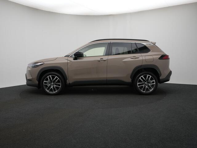 Toyota COROLLA Cross Hybrid 140 Dynamic NU met ¤ 1500 inruil voordeel!!