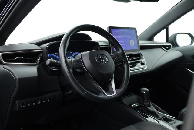 Toyota COROLLA Touring Sports 1.8 First Edition Hybrid 140 | Adapt. Cruise | Stoel- Stuurverw. | Keyless | Camera | Apple CarPlay & Android Auto