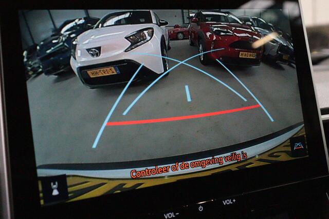 Toyota COROLLA Cross Hybrid 140 Dynamic | APPCONNECT | CLIMA | CAMERA | ADAP CRUISE | LANE-ASSIST |