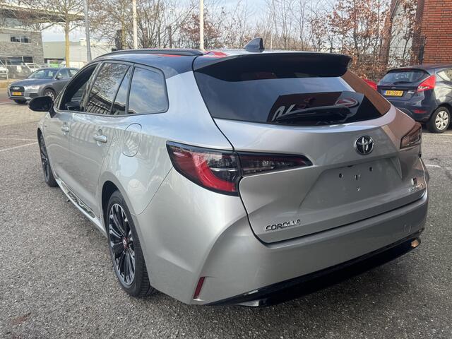 Toyota COROLLA Touring Sports 1.8 Hybrid GR-Sport // NAVI // ADAPTIVE CRUISE // CLIMA // CAMERA // APPLE CARPLAY - ANDROID AUTO //