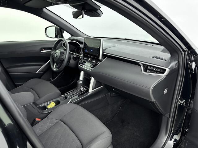 Toyota COROLLA Cross Hybrid 140 Dynamic | Parkeercamera | NL-Auto | Dealeronderhouden | Lichtmetalen Velgen | Navi |