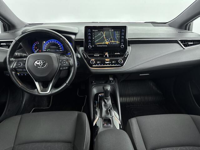 Toyota COROLLA Touring Sports 2.0 Hybrid Style | Stoel / Stuurwielverwarming | Navigatie | Apple Carplay / Android Auto | Parkeersensoren |